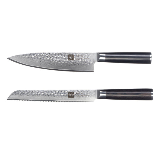 Kyotsu 2er-Set Pakka: Chefmesser und Brotmesser freigestellt vor weissem Hintergrund.