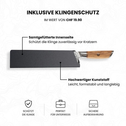 Kyotsu Klingenschutz für Chefmesser: hochwertiger Kunststoff mit samtgefütterter Innenseite schützt die Klinge zuverlässig vor Kratzern. Leicht, formstabil und langlebig, ideal für sichere Aufbewahrung und unterwegs.