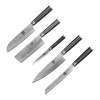 Produktaufnahme des Kyotsu Santoku-Messer, Nakiri-Messer, Allzweckmesser, Chefmesser und Brotmesser aus 67 Lagen Damaststahl und Pakkaholz-Griff